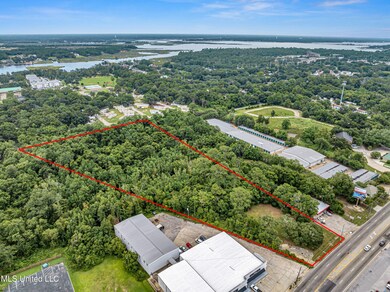 1864 E Pass Rd, Gulfport, MS 39507 - photo 5