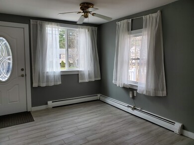 276 Sumner St, Stoughton, MA 02072 - photo 5