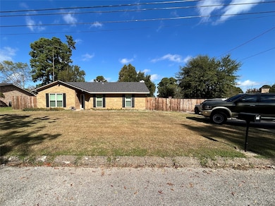 113 E Larkspur, White Oak, TX 75693 - photo 3