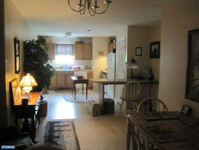 37 Christine Dr unit 5, Reading, PA 19606 - photo 6