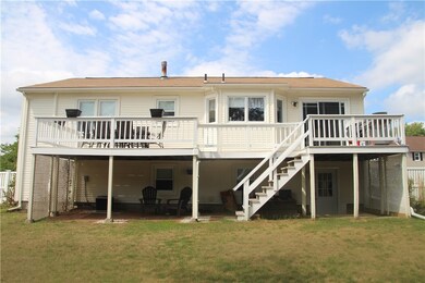 7 Huckleberry Ln, West Warwick, RI 02893 - photo 3