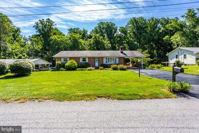 1331 Hillcrest Dr, Sykesville, MD 21784 - photo 5