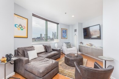 The Strada 234 unit 711, Boston, MA 02114 - photo 4