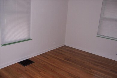 225 S 11th Ave, Beech Grove, IN 46107 - photo 7