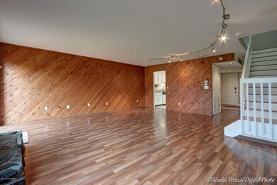 4002 Lunar Dr unit B2, Anchorage, AK 99504 - photo 4