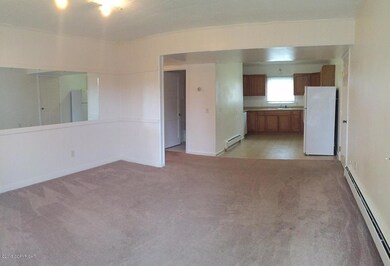 Right remodeled living