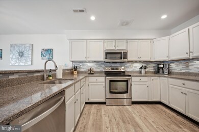 211 Ferris Ln unit 11B, Doylestown, PA 18901 - photo 6