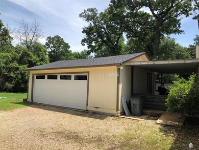 207 Comanche Dr, Gainesville, TX 76240 - photo 7