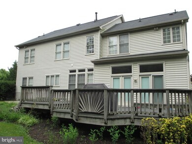 5408 Simpkins Ct, Ellicott City, MD 21043 - photo 4