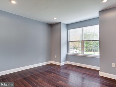 7500 Potomac Ct, Glenn Dale, MD 20769 - photo 5