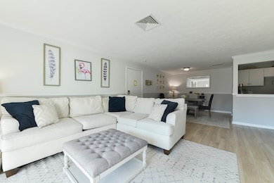 20 Turning Mill Ln unit 11, Quincy, MA 02169 - photo 2