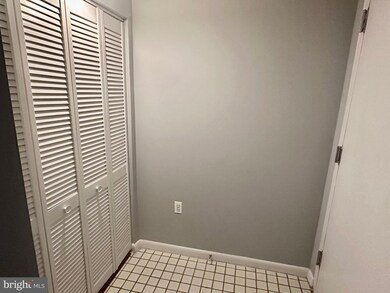 5376 Smooth Meadow Way, Columbia, MD 21044 - photo 2