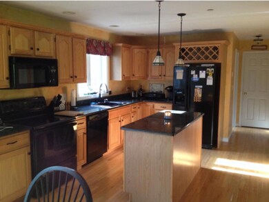 3 Floyd Rd, Derry, NH 03038 - photo 3