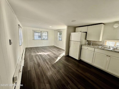 1511 S 1511 South Palm Ave unit 10, Palatka, FL 32177 - photo 5