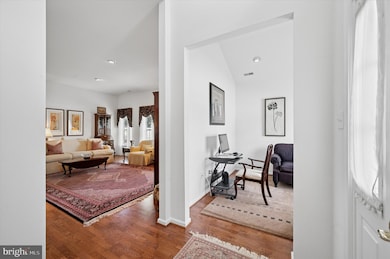 9 Corbett Dr, Marcus Hook, PA 19061 - photo 2