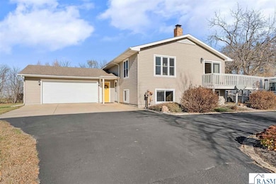 14435 Woodville Dr, Waseca, MN 56093 - photo 2