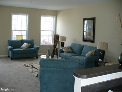 10364 Bridle Ct, Hagerstown, MD 21740 - photo 5