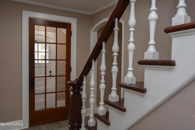 52 Danforth Ave, Pittsfield, MA 01201 - photo 5