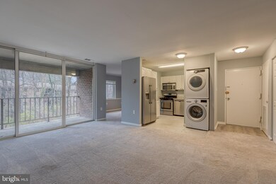 1424 Northgate Square unit 1424-21B, Reston, VA 20190 - photo 6
