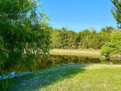 411 Stembridge Rd, Granbury, TX 76049 - photo 5