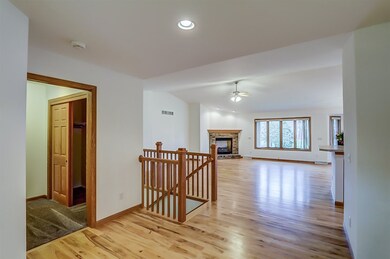 5194 Ninebark Dr, Fitchburg, WI 53711 - photo 2