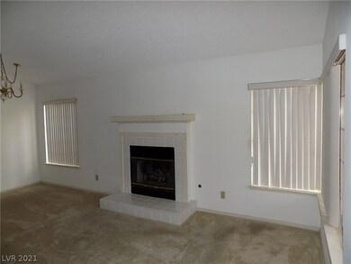 9036 Cypress Point Way, Las Vegas, NV 89117 - photo 5