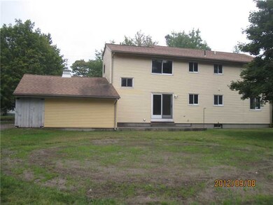 241 Louise St, Woonsocket, RI 02895 - photo 2