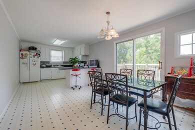 2002 Westwood Dr, Columbia, TN 38401 - photo 6