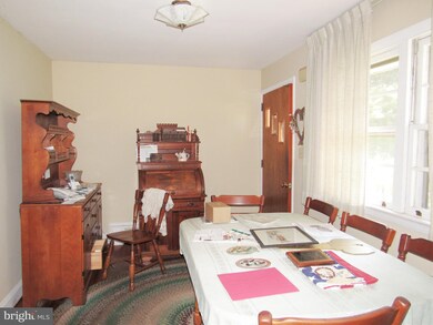 2907 Diamond St, Hatfield, PA 19440 - photo 6