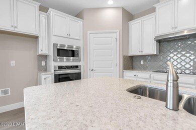 5 kitchen 2