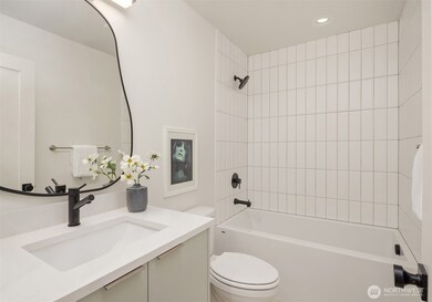 1615 N 50th St unit C, Seattle, WA 98103 - photo 3