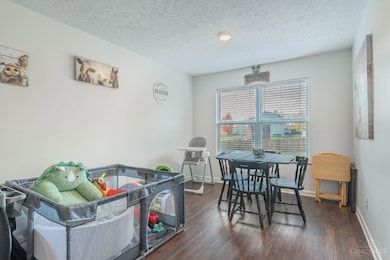 7103 Country Walk Dr, Franklin, OH 45005 - photo 5