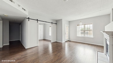 Market Square unit 202, Elmhurst, IL 60126 - photo 3