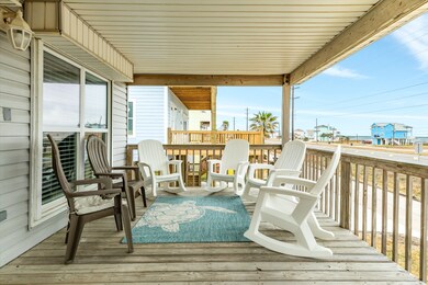Plenty of space for family, friends and guests to