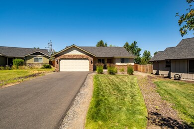 20652 Overton Place, Bend, OR 97701 - photo 2