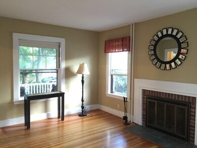 32 Warren St, Needham, MA 02492 - photo 5
