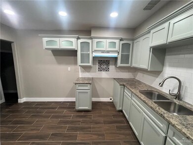 106 N 8th St, Donna, TX 78537 - photo 2