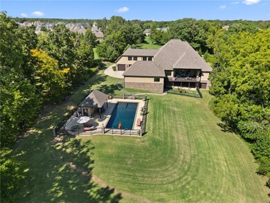 11305 Pembrook Cir, Bentonville, AR 72712 - photo 3