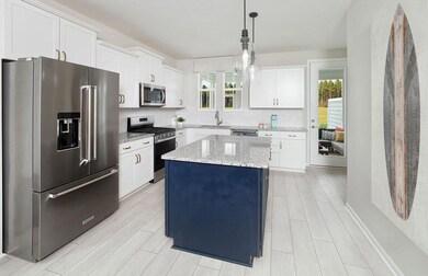 571 Blueway Ave, Summerville, SC 29486 - photo 2