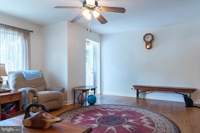 126 Gilman Place, Hightstown, NJ 08520 - photo 4