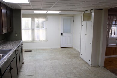 914 S Main St, Solon, ME 04979 - photo 6