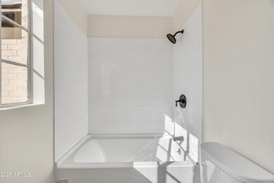 3034 N 15th Ave, Phoenix, AZ 85015 - photo 6