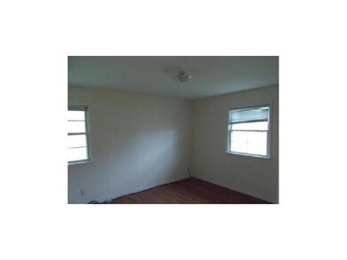 4951 Feliciana Dr, New Orleans, LA 70126 - photo 4