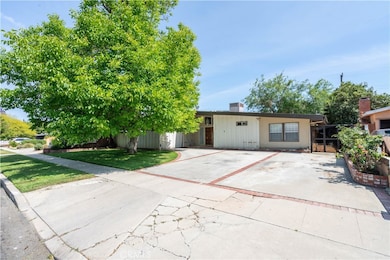 19516 Blythe St, Reseda, CA 91335 - photo 6