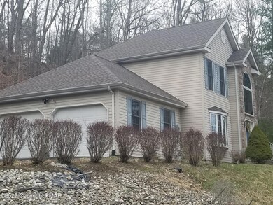 110 Osprey Ct, East Stroudsburg, PA 18301 - photo 3