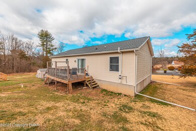 547 Berties Rd, Stroudsburg, PA 18360 - photo 6