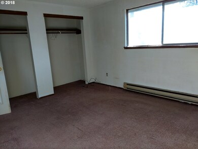 524 N Johnson Ave, Prairie City, OR 97869 - photo 7