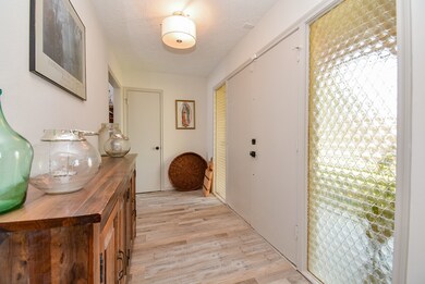 Welcome guest in your spacious foyer.