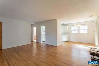 2210 Banbury St, Charlottesville, VA 22901 - photo 7