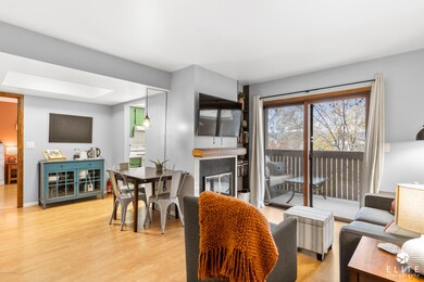 7530FoxridgeWay(4of16)